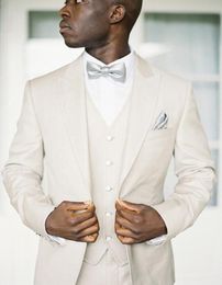 New Style Beige Groom Tuxedos Peak Lapel Groomsmen Mens Wedding Dress Excellent Man Jacket Blazer 3 Piece Suit(Jacket+Pants+Vest+Tie) 671