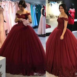 Cheap Burgundy Quinceanera Dresses Ball Gown Off Shoulder Tulle Lace Appliques Beaded Open Back Sweet 16 Plus Size Party Prom Evening Gowns