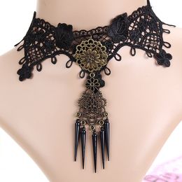 Europe And The United States New Long Necklaces Retro Black Lace Collar Chain Fake Collar Clothing Accessories Wholesale