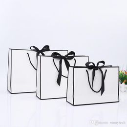 clephan Creative Design Large Black Border White Kraft Paper Bag with Handle Wedding Party Favour Bowknot Paper Gift Bag LX01480