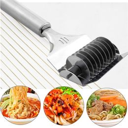 Stainless Steel Noodle Lattice Roller Docker Dough Cutter Pasta Spaghetti Maker Kitchen Cooking Pastry Tools JK2007KD