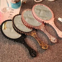 Creative retro pattern handle makeup mirror makeup mirror portable portable lace mirror hand held party gifts fast shipping SN1569