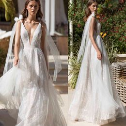 Wedding Dresses Sleeveless V Neck A Line Bridal Gowns Plus Size 2 4 6 8 10 12 14 16 18 20 22 24