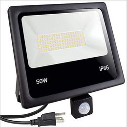 PIR Infrared Motion Sensor led floodlight 85-265V 10-50W SMD5730 IP65 led Flood Light for Garden led spotlight outdoor