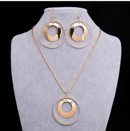 Vintage African Jewellery Sets for Women Gold Colour Metal Round Pendant Necklace Statement Earrings Wedding Party Jewellery Gift