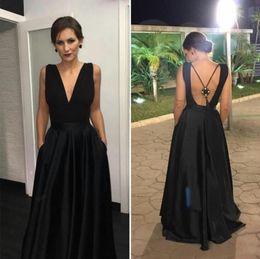 Black Deep V Neck Prom Dresses With Pockets Sexy Backless Floor Length Satin Long Formal Evening Gowns Ruched Cheap Bridesmaid Dress
