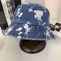 Luxury Cloth blended classic letter cowboy printing bucket hat Fashion Fold able Caps Black luxury Beach Sun Visor Folding Cap