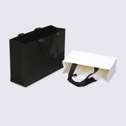 High quality Brown White kraft paper bag with handle wedding party bag Fashionable cloth shoes gift paper bags Festival For Gifts Jewelry Birthday Party