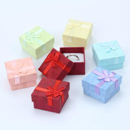 -Assorted Gifts Jóias Caixas para jóias mostrar 5 * 5cm cores sortidas caixa do anel caixas de presente pequena 12pcs / Muito