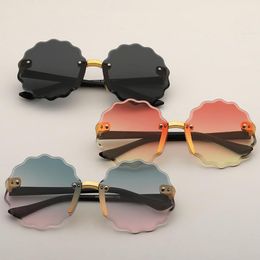 2021 Round Flower Shape Frameless Baby Sunglasses Children Decorative Sunglass Kids Outdoor Sun Glasses 6 Colours Boys Girls Eyeglasses