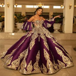Royal Purple Ball Gown Evening Dresses Sexy Strapless Appliqued Ruched Satin Sweep Train Formal Bridal Gown Custom Made Party Gown