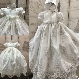 2021 Luxury Beaded Christening Gowns For Baby Girls Lace 3D Flowers Appliqued Pearls Baptism Dresses With Bonnet First Communication Dress