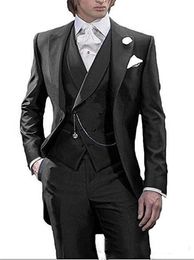 Handsome One Button Groomsmen Peak Lapel Groom Tuxedos Men Suits Wedding/Prom/Dinner Best Man Blazer(Jacket+Pants+Tie+Vest) W337