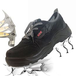 slip resistant shoes canada