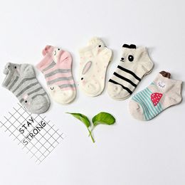 50 de algodão infantil orelhas caçoa o animal Socks engraçado dos desenhos animados Curto Meias Verão Outono de algodão Meninos Meninas meias