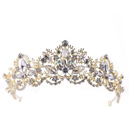Crown Barock Crystal Långvarig Färg Retention Firm Environmental Protection No Skin Damage Bridal Headwear Crown Wedding Tillbehör B