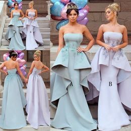 2021 Stripless Bridesmaid Dresses spets Applique Sweep Train Brodery Mermaid Overkirt Ruffles Custom Made Maid of Honor Gown Plus Size