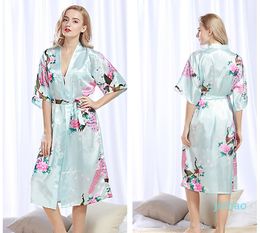 Moda- Spose Abito da sposa Abiti in raso per indumenti da notte Pigiama di seta Accappatoio casual Pavone Camicia da notte lunga Kimono da donna