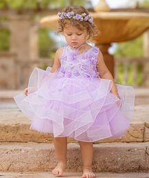 Lilac Backless 2020 Flower Girl Dresses Ball Gown Hand Made Flowers Little Girl Wedding Dresses Vintage Communion Pageant Dresses Gowns F214