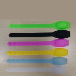 Wrist Hand Silicone Sanitizer Dispenser Wearable Hand Sanitizer Dispensing Portable Bracelet Silicone Squeezy Wristband Hand Dispenser M2654