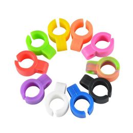 Colorful Silicone Preroll Roller Smoking Cigarette Holder Finger Fixed Ring Bracket Portable Innovative Design Folder High Quality DHL