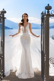 Mermaid Column Sheath Wedding Dresses for Women Sleeveless V Neck Bridal Gowns Bride Gowns Lace Applique Party Dress Beading