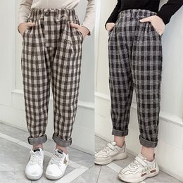 Teenage Girls Pants 2020 Autumn Casual Fashion Loose Retro Plaid Kids Harem Pants Student Children Trousers 6 8 10 12 Year LJ200831