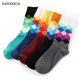 3Pairs/lot=6pieces Autumn Winter Mens Fashion Socks Colour Diamond Long Tube Socks Casual Male
