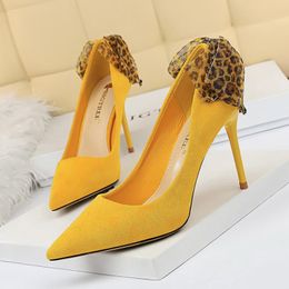 yellow heels canada