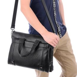 Neu - Tasche Leder Schwarz Aktentasche Männer Business Handtasche Messenger Bags Männlich Vintage Herren Umhängetasche Große Kapazität