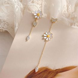 Japanese And Korean Temperament Long Asymmetric Daisy Earrings Net Red Flash Diamond Tassel Earrings Flower Wholesale Accessories