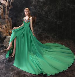 Spaghetti Evening Dresses Embroidery Green Cocktail Dress Zipper Back Prom Gowns Split Sweep Train Party Wear