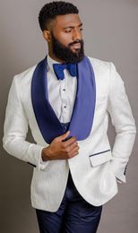 Fashion White Embossing Groom Tuxedos Shawl Lapel Groomsman Wedding Tuxedos Men Prom Jacket Blazer 3 Piece Suit(Jacket+Pants+Tie+Vest) 30