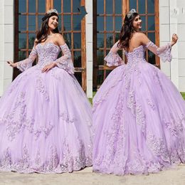 Sweetheart Vintage Princess Ball Gown Prom Dresses Long Sleeve Appliques Lace Beads Quinceanera Dress Plus Size Evening Party Gowns Vestidos s