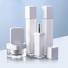 30G50g cosmetic acrylic cream bottle 100ml lotion bottle spray bottle spot cosmetic packaging material