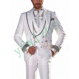 Handsome One Button Groomsmen Peak Lapel Groom Tuxedos Men Suits Wedding/Prom/Dinner Best Man Blazer(Jacket+Pants+Tie+Vest) W356