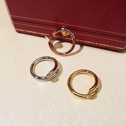 -Titan-Stahl-Ring für Frauen Fashion High-End-Qualität für Damen schöne Schmucksachen mit Gold Rose Gold Silber mit Diamanten