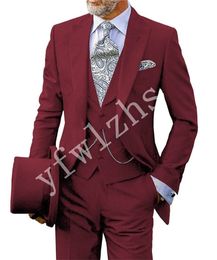 Handsome One Button Groomsmen Peak Lapel Groom Tuxedos Men Suits Wedding/Prom/Dinner Best Man Blazer(Jacket+Pants+Tie+Vest) W508