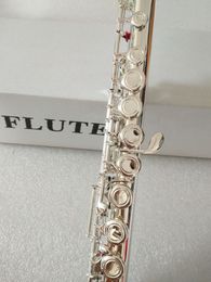 Neues Musikinstrument Flöte FL 211SL 16 über E-Taste Silber C Tune Flöte zum Musizieren auf professionellem Niveau mit Koffer