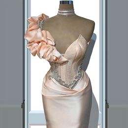 2021 Sexy Peach Prom Dresses Ruffles Beads Mermaid Formal Satin Evening Gowns Sheath Party Dress Vestidos De Soiree
