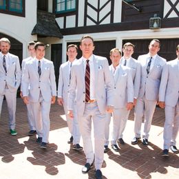 2021 Handsome Groomsmen Tuxedos for Wedding Groom 2 pieces Suits Slim Fit Two Button Best Man Party Blazers (jacket+pants)