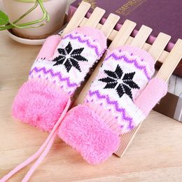 2021New Kids Size Cute Knit And Fleece Mittens For 3-7 Years Winter Warm Thick Gloves And Lovely Snowflake Pattern With Hang Rope