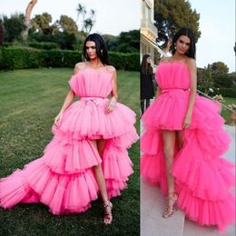 New Sexy Fuchsia High Low Evening Strapless Tail Party Dress With Sash Tiered Cake Skirts Celebrity Dresses Prom Gowns