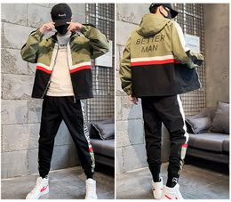 Mens Tracksuits 2020 Fashion Geometric Print Casual Running Outfits Teenager Boys Jacket + Pants Long Sleeve Autumn Hot Sale