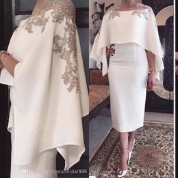 2023 Vintage Mother Of The Bride Dresses A Line Champagne Lace Appliques With Wrap Short Knee Length Party Evening Wedding Guest Gowns