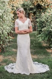 2020 Modern Lace Soft Satin Mermaid Modest Wedding Dresses With Short Sleeves V Neck Buttons Back Country Western Modest Wedding Bridal Gown