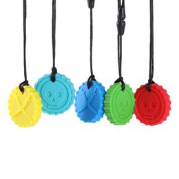 Silicone Round Skull Chew Necklace Pirate Bite Teething Pendant Toy Baby Teethers Children Autism Sensory Therapy Tools Special Needs