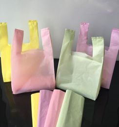 Portable Plastic Bag 50pcs Cake Wrapping Food Take Away Packaging Bags Coloured Plastic Bag With Handle Supermarket Supply