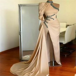 Sexy High-split Prom Dresses High-neck Beads Appliqued Evening Dress Sweep Train Pink Gorgeous Special Occasion Dresses Custom Made