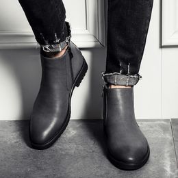Mode-Männer billige Schuhe Bestseller 2020 neue Mode Herren Casual Martin Stiefel große Größe niedrigere Lederschuhe von hoher Qualität